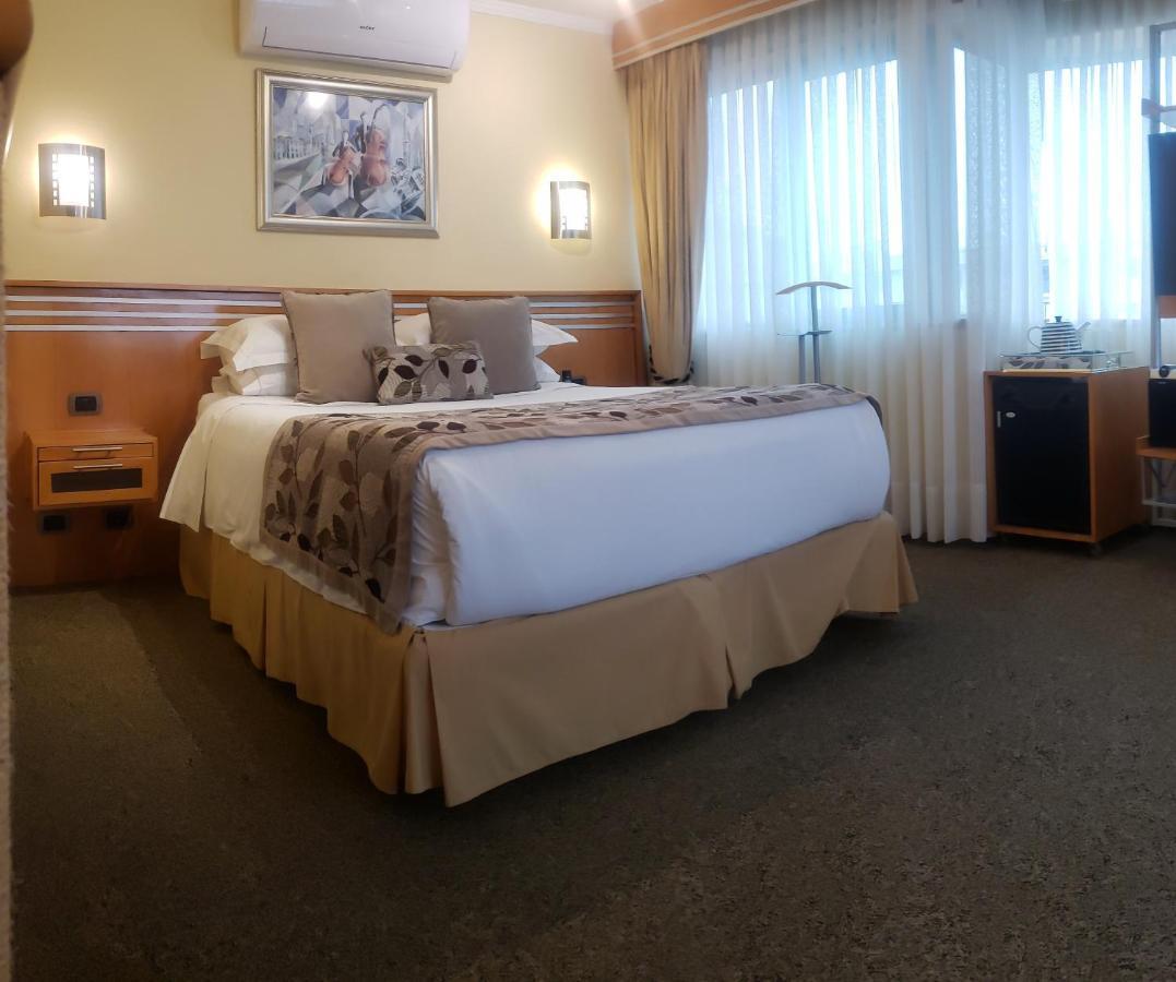 Hotel Ankara Vina del Mar Buitenkant foto