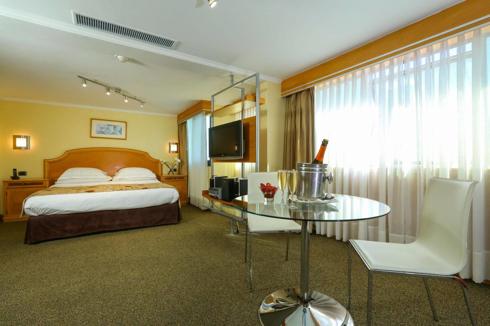 Hotel Ankara Vina del Mar Buitenkant foto